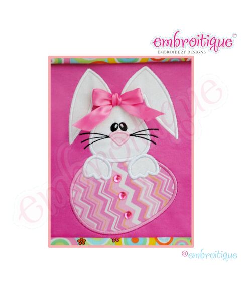 Bunny with Egg Applique - Small
